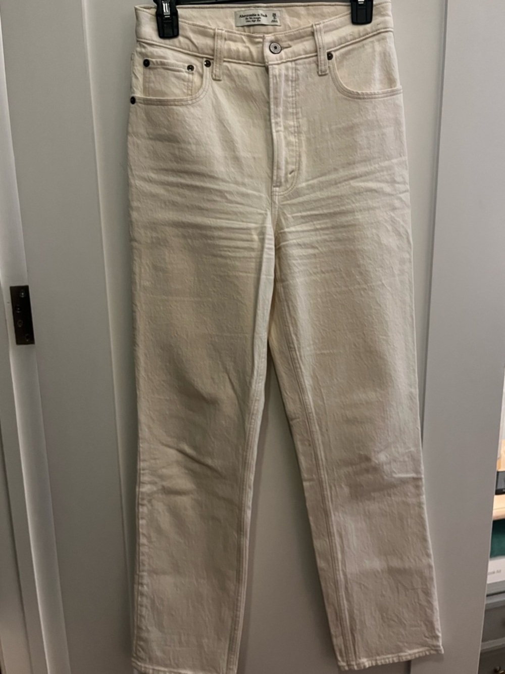 Abercrombie & Fitch Ultra High Rise 90s Straight Jean Off White 26 Regular